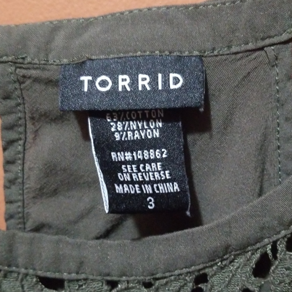 Shirt - Picture 4 of 5
